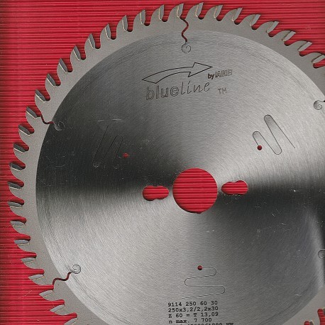 blueline by AKE Universalkreissägeblatt HW sehr fein – Ø 250 mm, Bohrung 30 mm