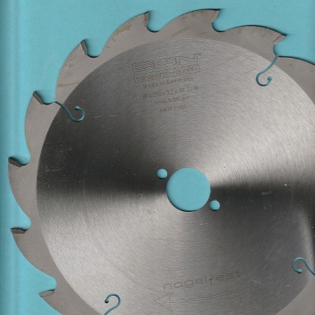 EDN Hartmetallbestücktes Baukreissägeblatt BFA blau ''nagelfest'' – Ø 250 mm, Bohrung 30 mm