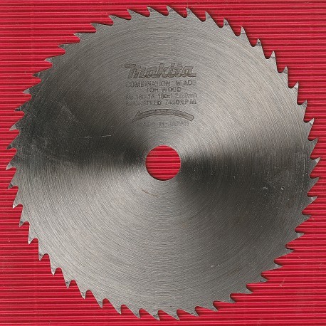 Makita Kombisägeblatt für Holz Chrom-Vanadium Feinzahn – Ø 180 mm, Bohrung 20 mm