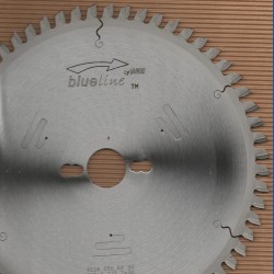 blueline by AKE Kappkreissägeblatt HW Wechselzahn sehr fein – Ø 250 mm, Bohrung 30 mm