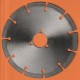 ricbasic Standard-Reduzierring glatt normal – 32 mm / 30 mm, Stärke 1,3 mm montiert in Diamant-Trennscheibe